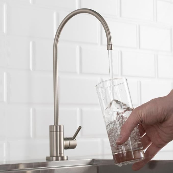 KRAUS Purita 100% Lead-Free Kitchen Water Filter Faucet in Spot Free Stainless - Image 9