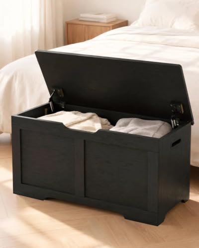 timberer 31.5" storage chest with 2 safety hinges shown in use