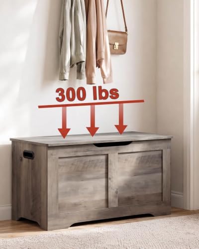 timberer 31.5" storage chest with 2 safety hinges, side view