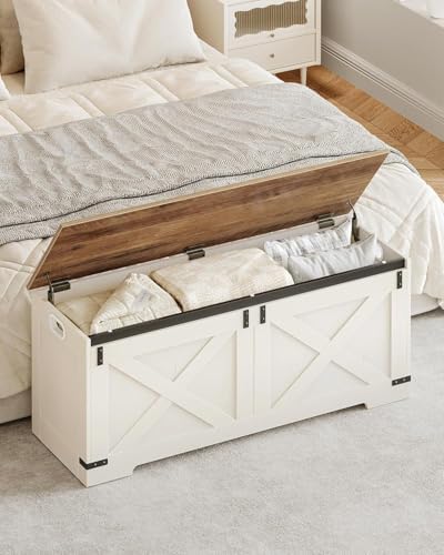 hzuaneri 47" farmhouse storage chest and bench | shown in use