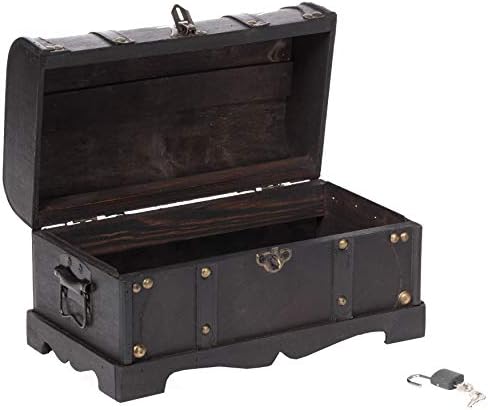 vintiquewise small pirate style wooden treasure chest (chest, side view
