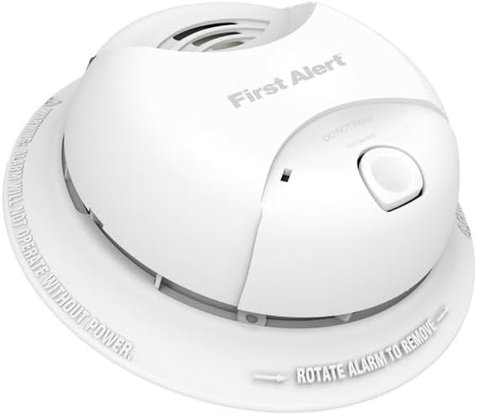 First Alert 0827B Ionization Smoke Alarm by FirstAlert
