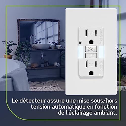 Leviton GFCI Outlet with Guidelight, 15 Amp, Self Test, Tamper-Resistant with LED Indicator Light, Replaces Plugged in Night Light, GFNL1-W, White
