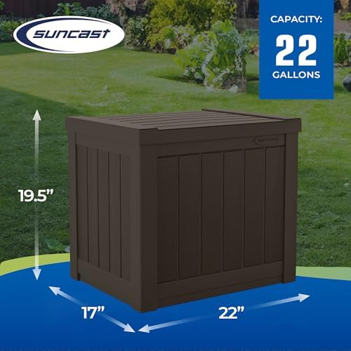 suncast 22 gal, small outdoor storage deck box, close-up detail