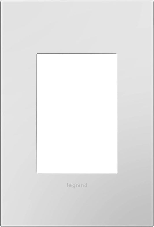 Legrand adorne Powder White, 1-Gang + Wall Plate by adorne