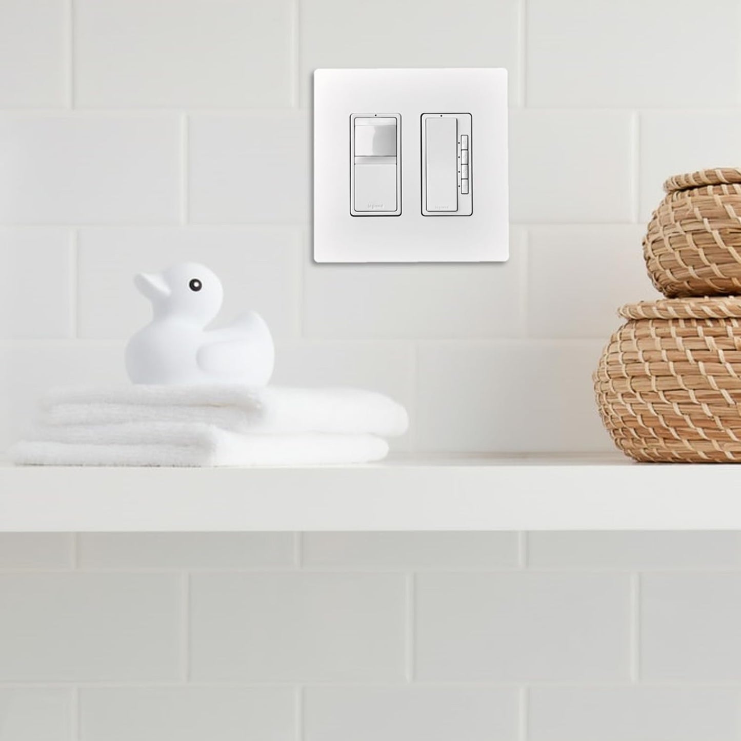 Legrand Radiant Digital Countdown Timer Rocker Light Switch, for Home Lighting Control, with Locator & Time Indicator, 60/40/20/10 Minute Settings, RT2WCCV4, White, 1 Count (Pack of 4)