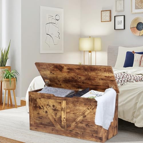 timberer 39.4" storage chest, wooden storage bench, large shown in use