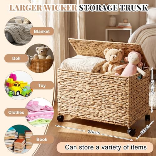 cinnvoice 17.2 gallon/65 l wicker storage trunk basket shown in use