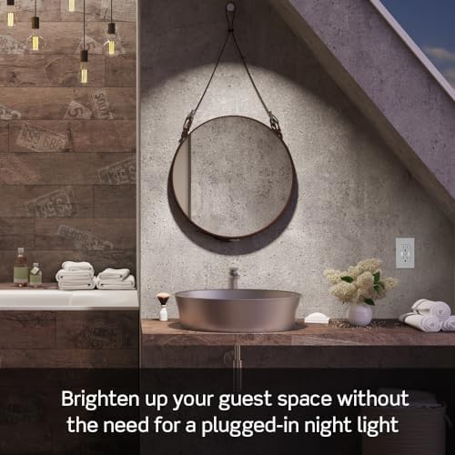 Leviton GFCI Outlet with Guidelight, 15 Amp, Self Test, Tamper-Resistant with LED Indicator Light, Replaces Plugged in Night Light, GFNL1-W, White