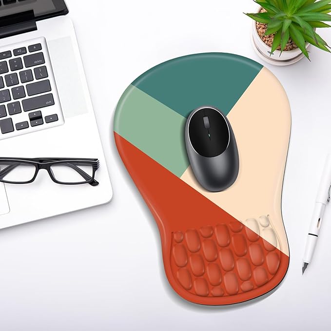 YIWEI Ergonomic Mouse Pad with Wrist Rest - Image 7