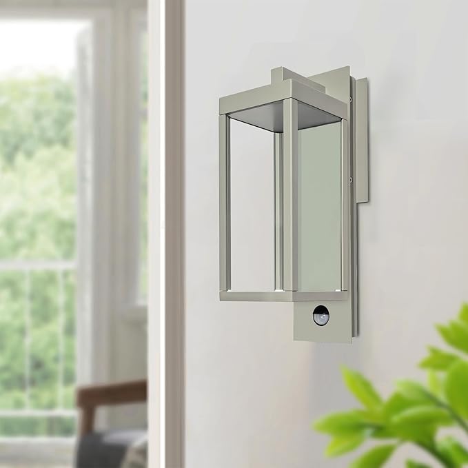Lustrlach Outdoor Motion Sensor Wall Light - Image 9