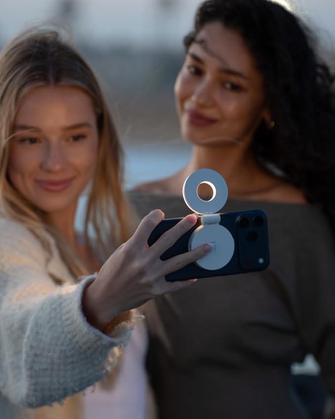 KraftGeek Magnetic Selfie Light - Image 8