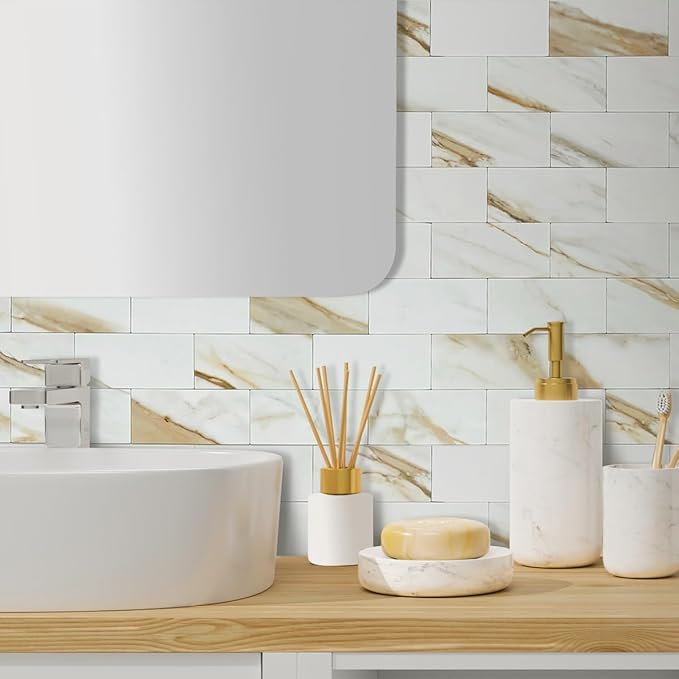 AULIGET 100-Piece Calacatta Gold Marble Look Peel and Stick Backsplash Wall - Image 4