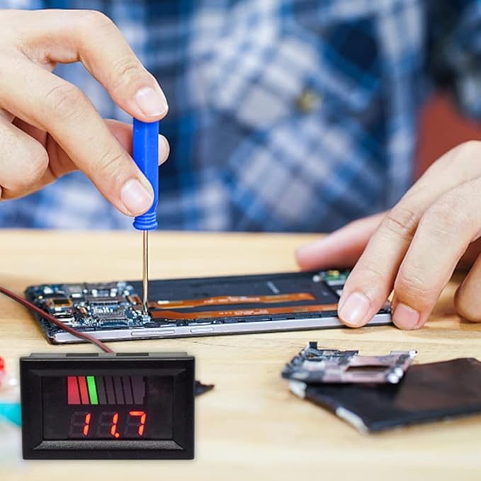 Battery Charge Level Indicator Universal Car Battery Capacity Meter Tester - Image 3