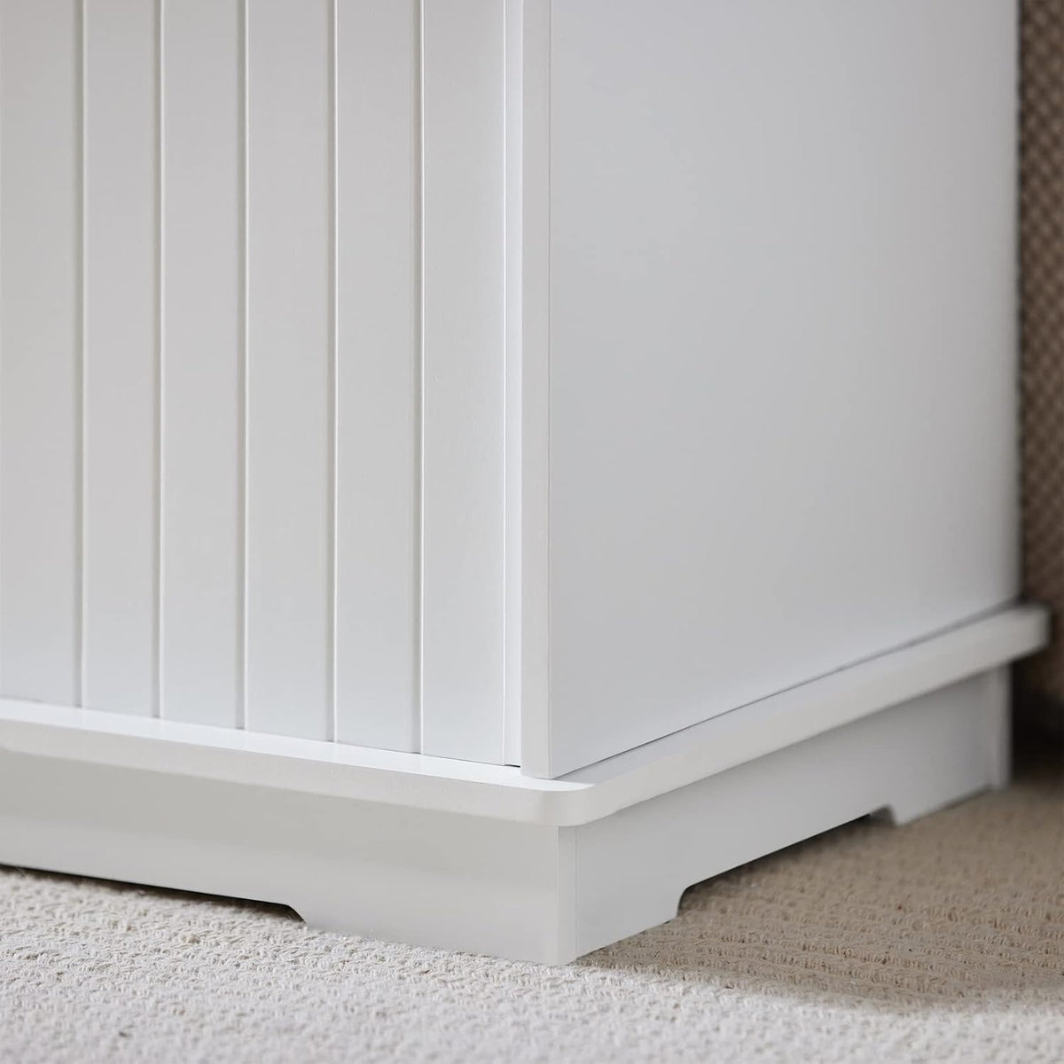 haotian white storage bench with drawers & seat on a desk or shelf