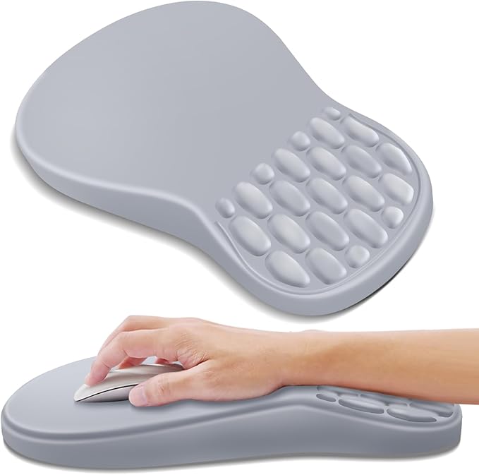 YIWEI Ergonomic Mouse Pad with Wrist Rest by Unknown