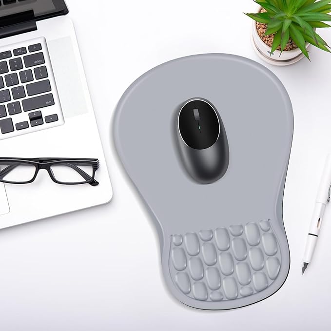 YIWEI Ergonomic Mouse Pad with Wrist Rest - Image 7