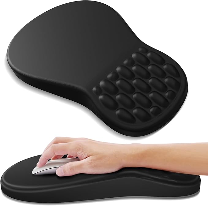 YIWEI Ergonomic Mouse Pad with Wrist Support by Unknown