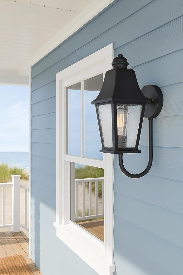 Hinkley Kingston Single Light Wall Mount Outdoor Lantern - Image 3
