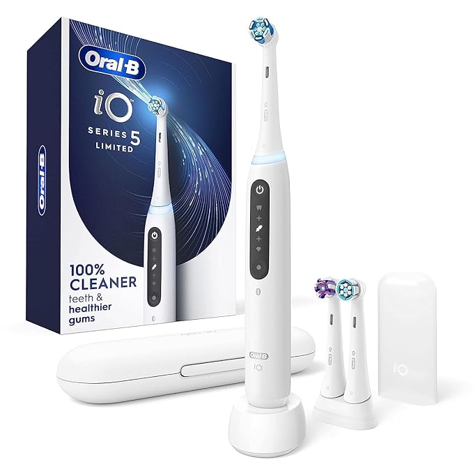 Oral-B iO Deep Clean + Whiten Rechargeable Electric Toothbrush by Oral-B