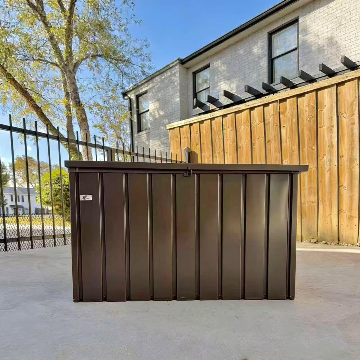 purple leaf outdoor deck box 150 gallon, waterproof, main product view