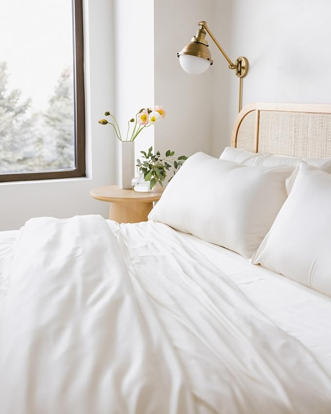 Cozy Earth Luxury Bed Sheet Set - Image 2