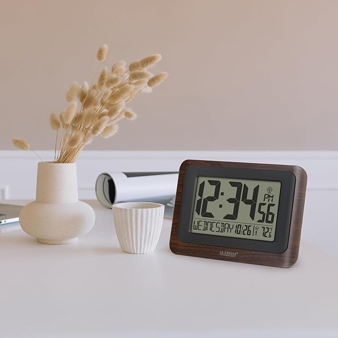 La Crosse Technology 513-17907-INT Digital Atomic Clock - Image 5