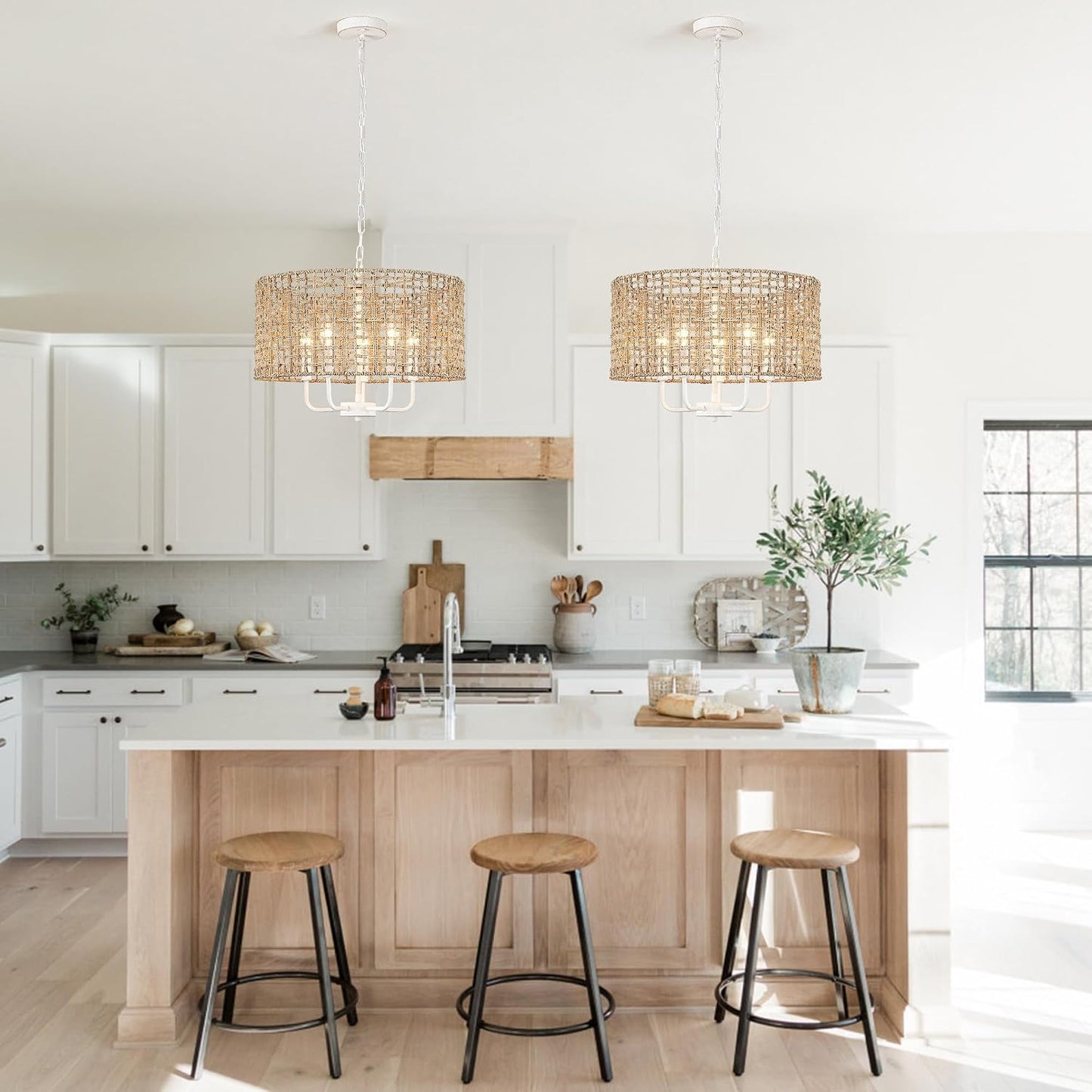 Rattan Chandelier 5-Light Farmhouse Boho Pendant Light Fixture for Dining Room Brown and White Woven Chandeliers for Ceiling Light,Bedroom,Living Room,Foyer,Kitchen Island,Coastal,Stairway,Hallway