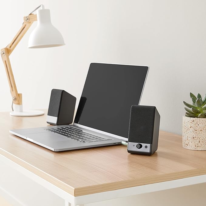 Amazon Basics USB-Powered Computer Speakers - Image 7