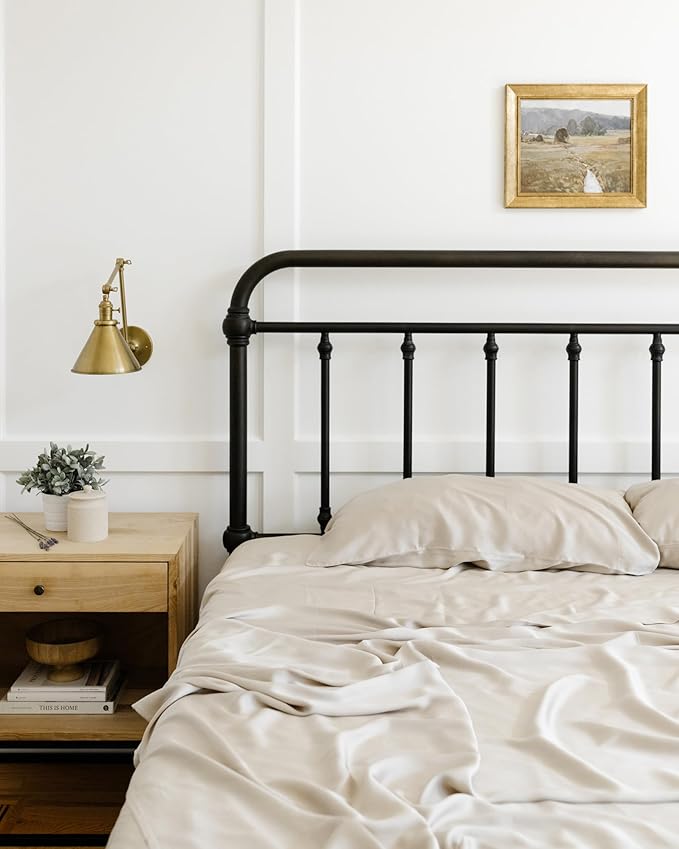 Cozy Earth Luxury Bed Sheet Set - Image 6