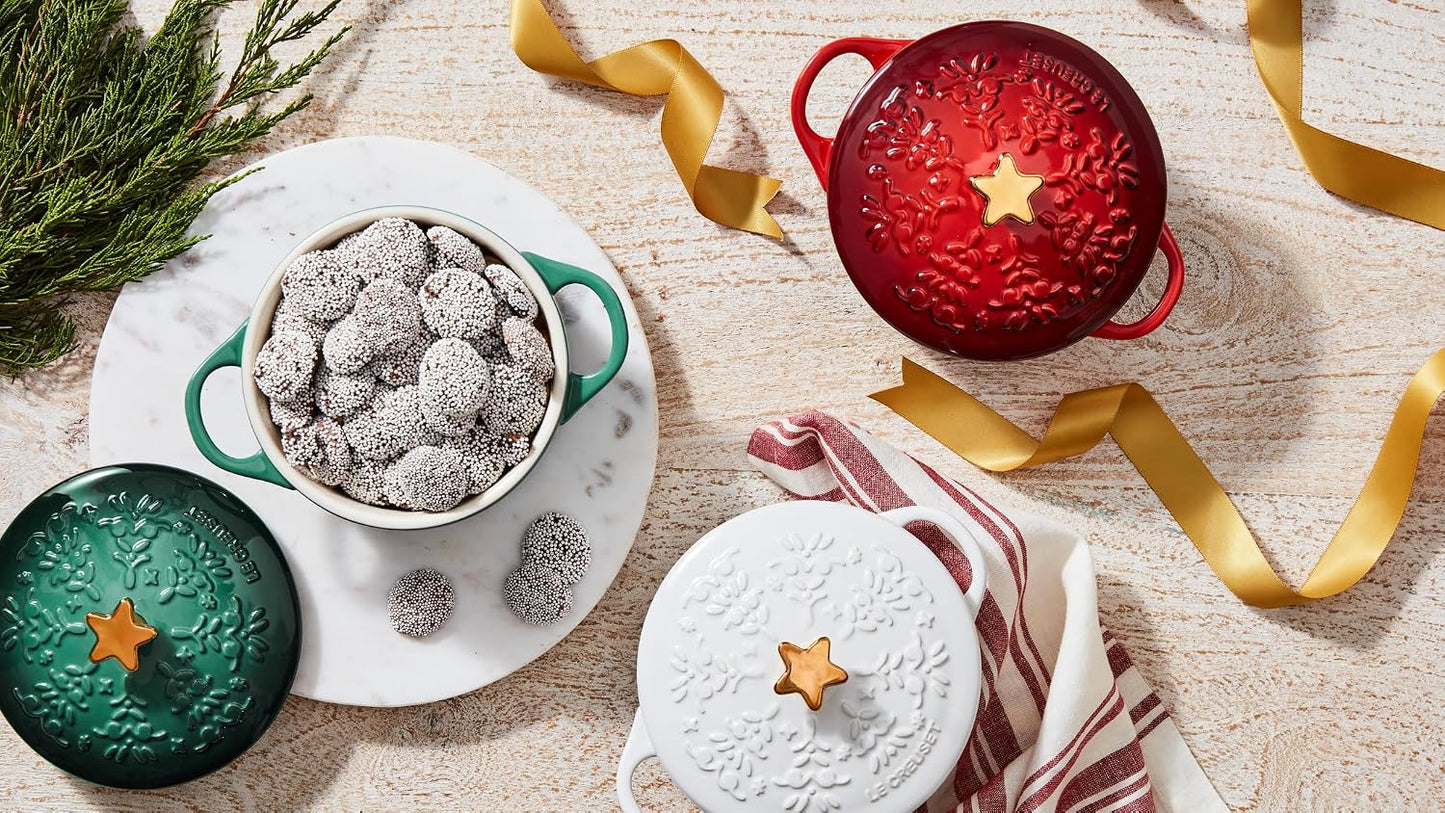Le Creuset Large Stainless Steel Star Knob, Gold