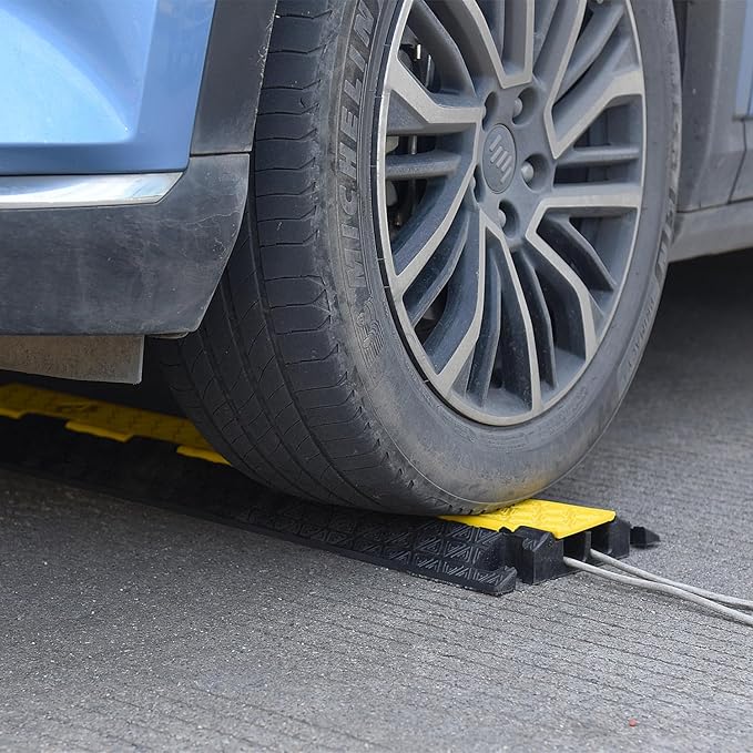 OranLite Heavy-Duty Rubber Cable Protector Ramp, Floor Cable Wire Cord Cover - Image 9