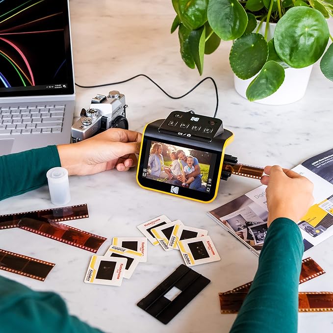 KODAK Slide N SCAN Film & Slide Scanner Digitizer - Image 5