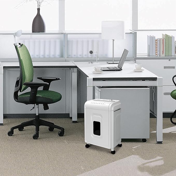 Aurora High-Security 8-Sheet Micro-Cut Paper, CD/DVD and Credit Card Shredder - Image 8