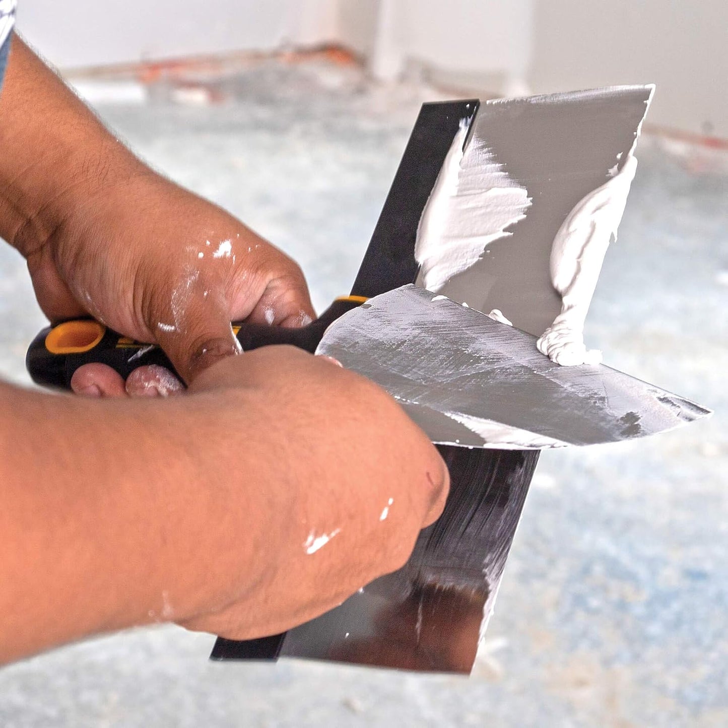 DEWALT Stainless Steel Putty Knife 3-Pack + FREE Bonus 9-in-1 Multitool | Soft Grip Handles | DXTT-3-140