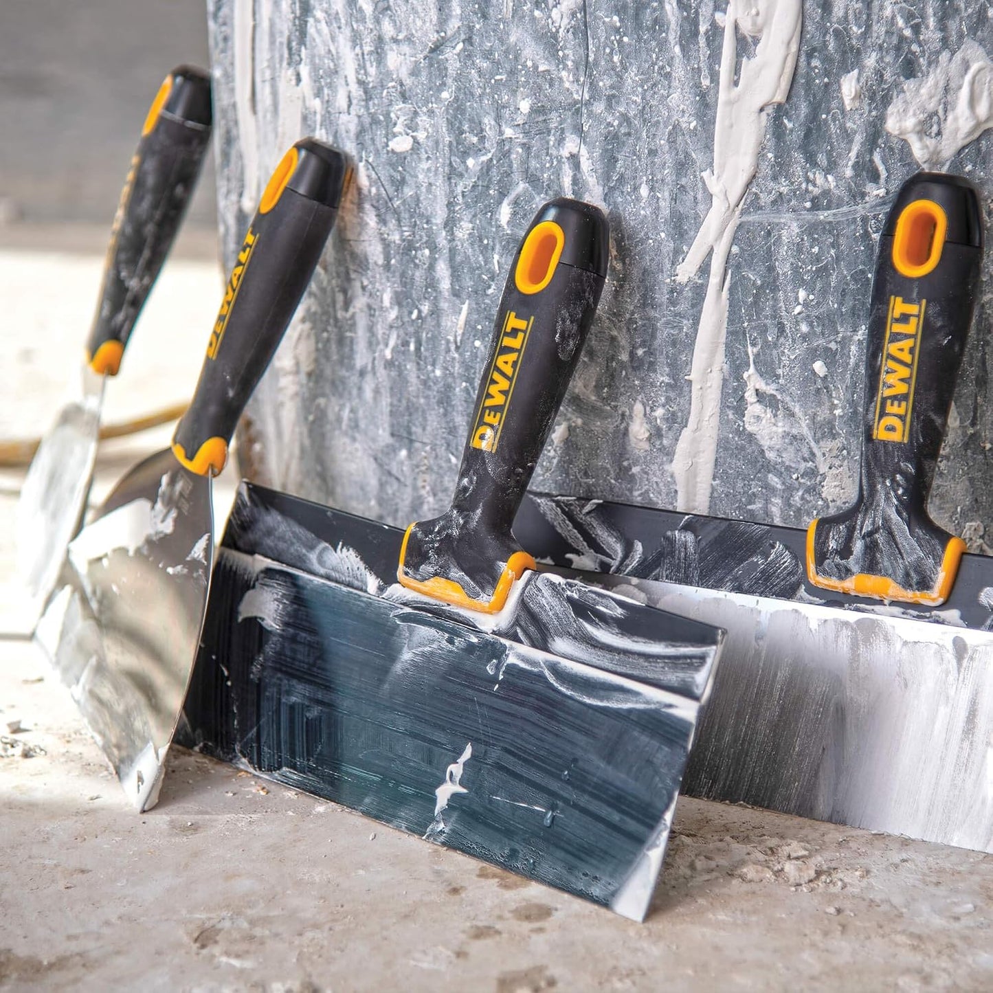 DEWALT Stainless Steel Putty Knife 3-Pack + FREE Bonus 9-in-1 Multitool | Soft Grip Handles | DXTT-3-140