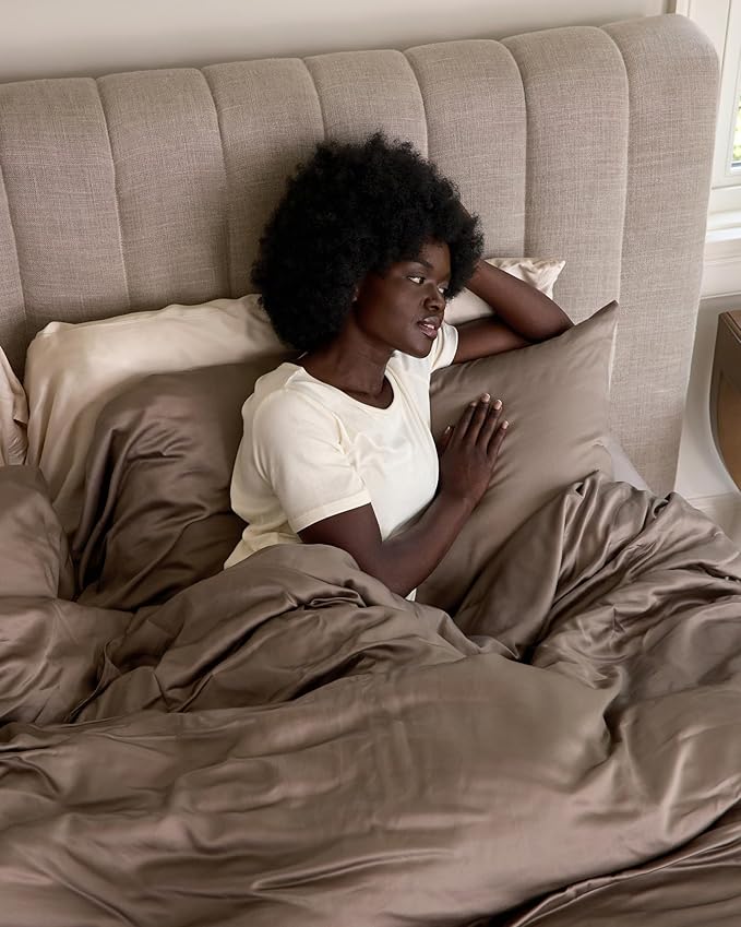 Cozy Earth Luxury Bed Sheet Set - Image 6