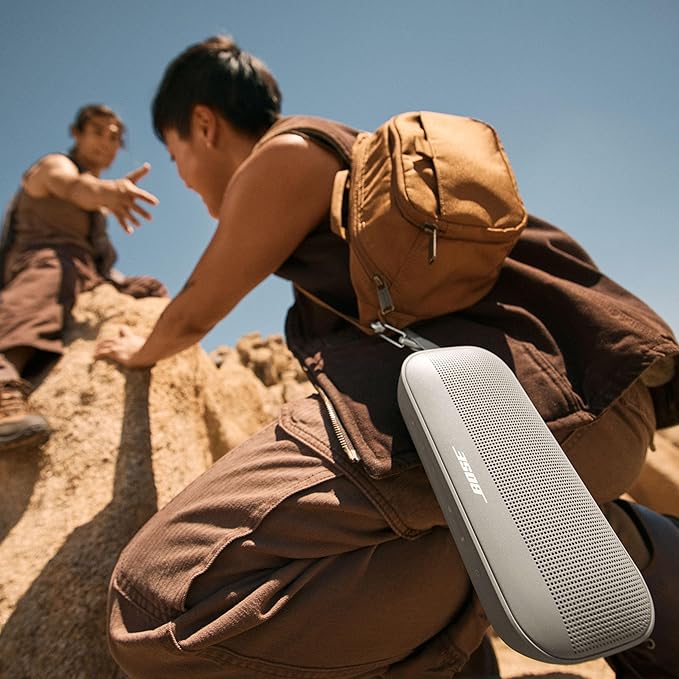 Bose SoundLink Flex Bluetooth Speaker - Image 3