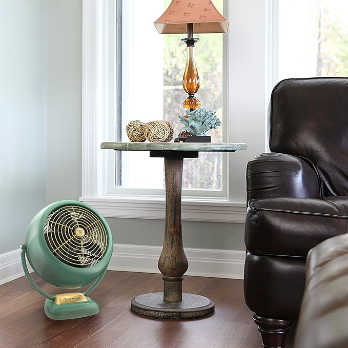 Vornado VFAN™ Sr. Vintage Fan, Large Retro Metal Air Circulator - Image 5